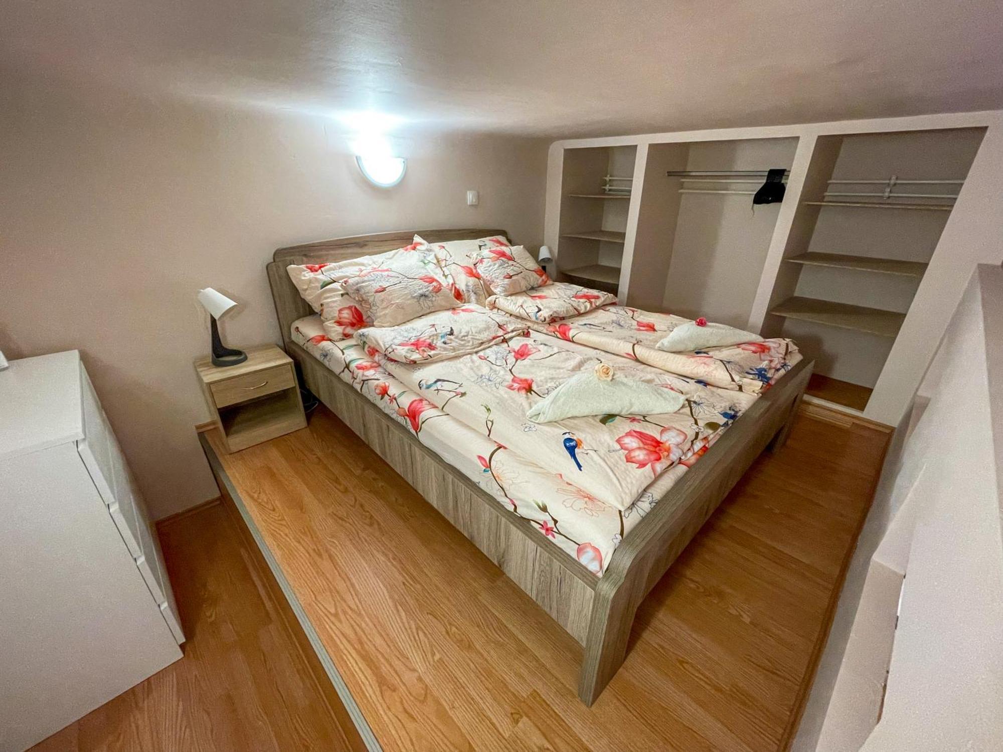 Budapest Bloom Apartman Buitenkant foto